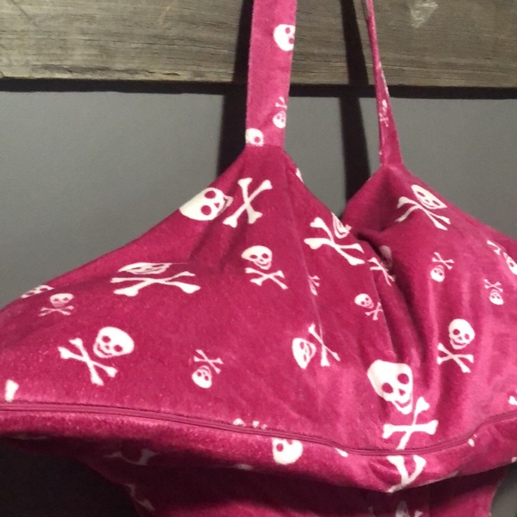 Thro sleeping bag skulls crossbones & Pillow - Picture 3 of 10
